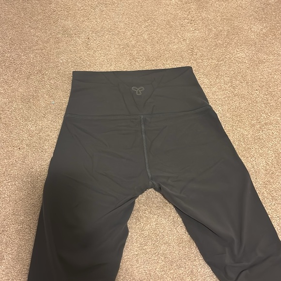 TNA butter leggings charcoal - Picture 4 of 4